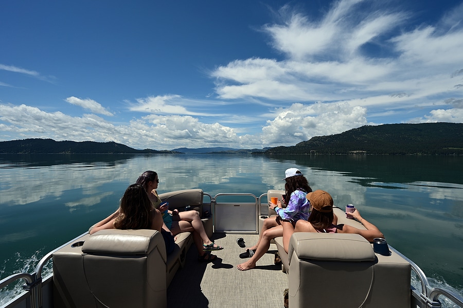 Why Are Pontoon Boats So Popular?